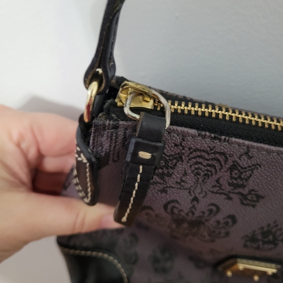 DOONEY & BOURKE x Disney Haunted Mansion Wallpaper Pouchette Crossbody Bag Purse - Picture 6 of 11